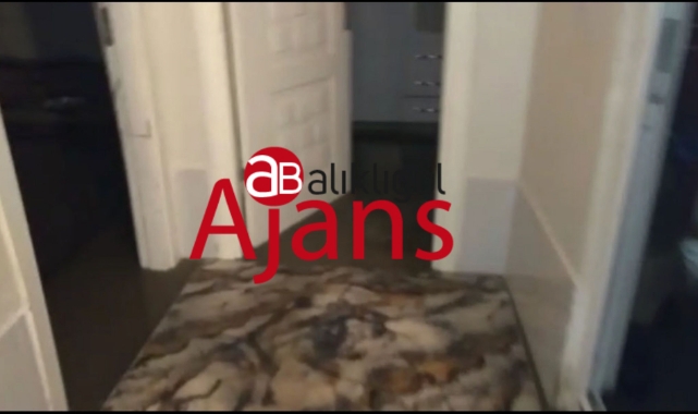 Urfa merkezde evleri su bastı