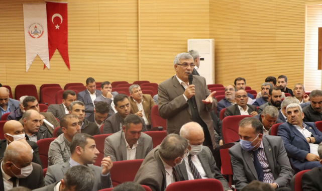 Vali Erin muhtarları dinledi