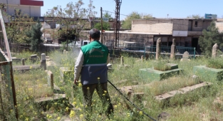 Viranşehir’deki mezarlıklarda bayram hazırlığı başladı 