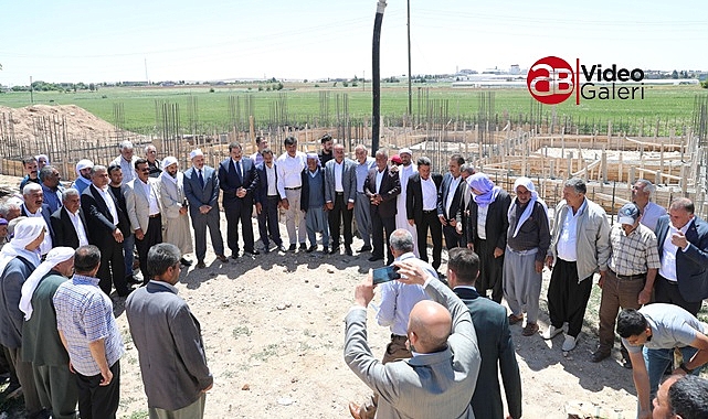 Başkan Canpolat caminin temel atma törenine katıldı