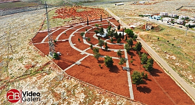 Büyükşehir’in Halfeti’de yaptığı kent parkında sona doğru