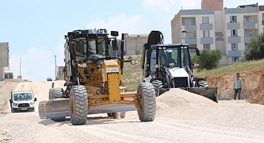 Haliliye'de yol ağı genişliyor