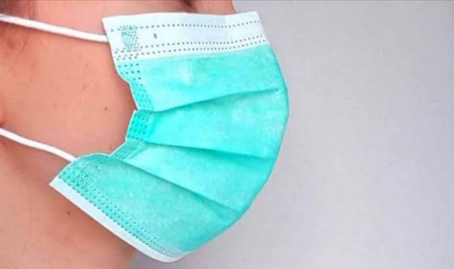 Toplu taşıma ve sağlık kuruluşlarında maske takma zorunluluğu kalkıyor mu?