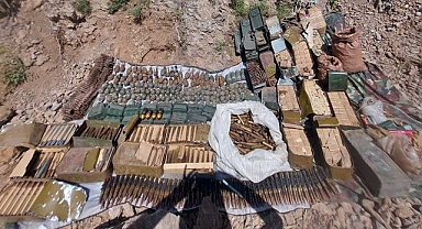 Operasyon bölgesinde mühimmat ve silah ele geçirildi