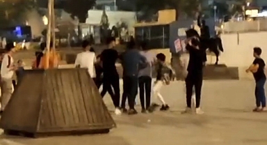 Topçu Meydanında Suriyeli kavgası 