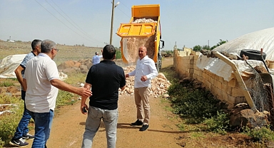 Viranşehir'de başlatılan stabilize yol çalışmaları devam ediyor