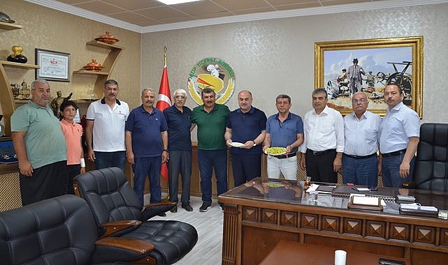 Yılın ilk fıstığı pazara indi