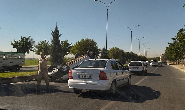 Çevre yolunda kaza! Araç takla attı