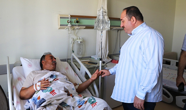 Ekinci’den hastalara moral ziyareti