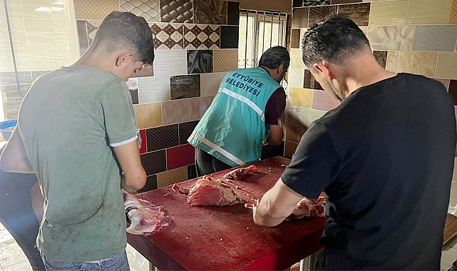 Eyyübiye Belediyesi yüzlerce aileye kurban eti ulaştırdı