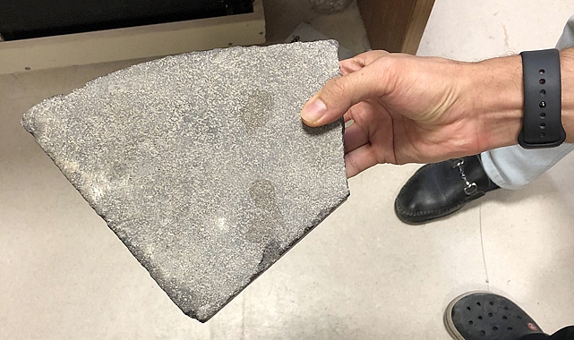 Kaldırım taşıyla doktora saldırmaya çalışan şahıs serbest bırakıldı