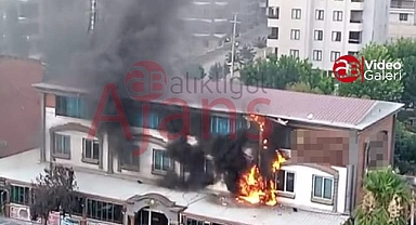 Şanlıurfa'da restoran yangını!