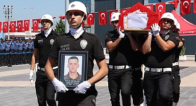 Urfa'daki kazada hayatını kaybeden polis toprağa verildi