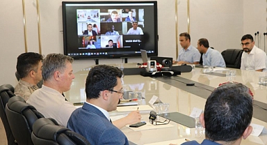 Urfa valisi güvenlik yetkililerini topladı