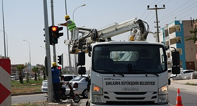 Akçakale ve Harran'da trafik sinyalizasyonu çalışması