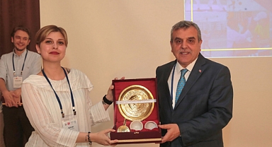 Başkan Beyazgül: Geleceğin teminatı gençler için çalışmaya devam edeceğiz