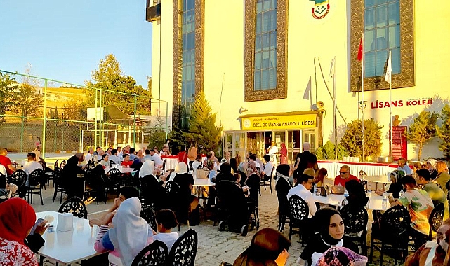 DC Lisans Koleji'nde aşure etkinliği