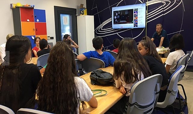 Devlet korumasındaki çocuklar bilim insanı olma yolunda