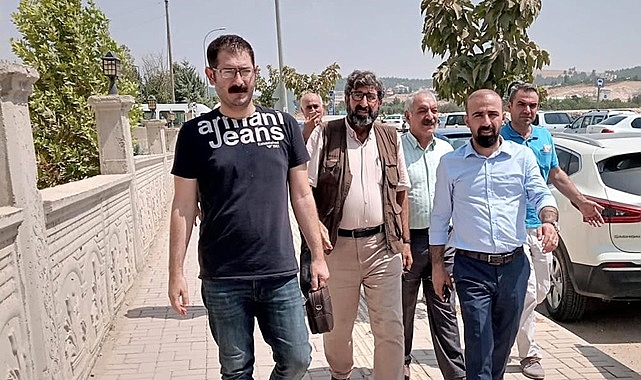 HDP’den hayatını kaybeden gazetecinin ailesine taziye ziyareti