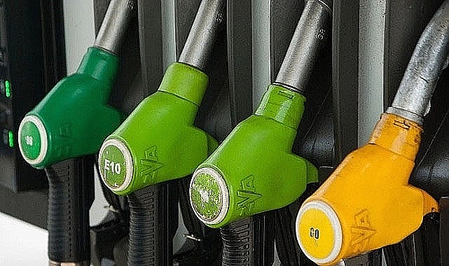 Motorin ve benzine indirim! İşte güncel fiyatlar