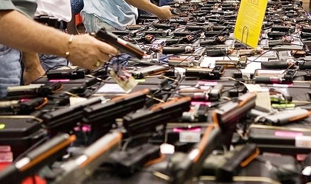 Şanlıurfa'da bağış karşılığı silah ruhsatı verildiği iddiası meclise taşındı