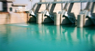 Şanlıurfa'da sulama kanalında kadın cesedi bulundu