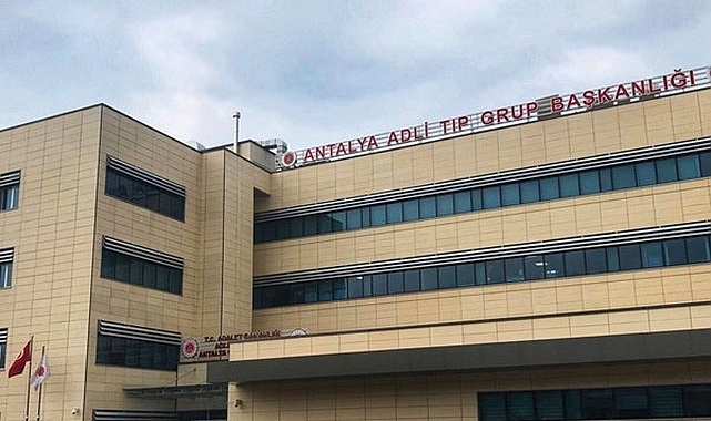 Tatile giden Urfalı kardeşlerden biri boğularak can verdi