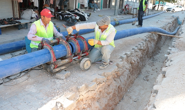 Akçakale'de alt yapı çalışmaları devam ediyor
