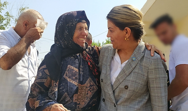 Berivan Gökoğlu Yıldızsoy Urfa'da İYİ Parti'yi sırtlıyor