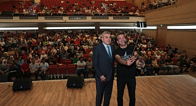 Beyazgül, öğrencilerle bir araya geldi