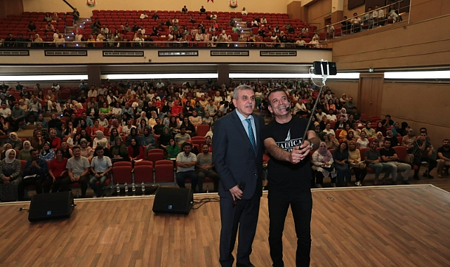 Beyazgül, öğrencilerle bir araya geldi