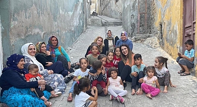 CHP PM Üyesi Aydınlık, kadınların sorununa ortak oldu