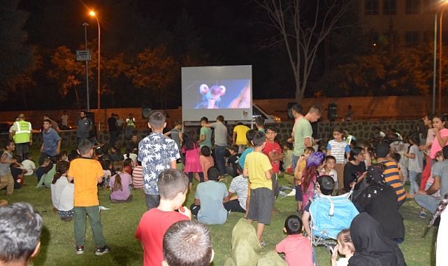 Çocuklar, Viranşehir Belediyesi’nin etkinlikleriyle eğleniyor