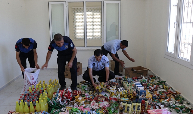Haliliye zabıtası tarihi geçmiş ürünlere el koydu