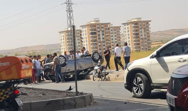 Şanlıurfa'da feci kaza! Araç takla attı