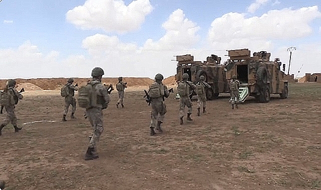 Şanlıurfa sınırında çatışma!