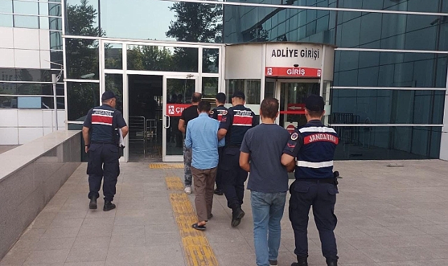 Sigara hırsızları Jandarmadan kaçamadı