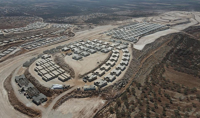 Suriye'de 68 bin 713 briket ev inşa edildi