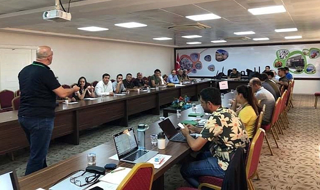 Urfa'da bozkır ekosisteminin korunması eğitimi yapıldı