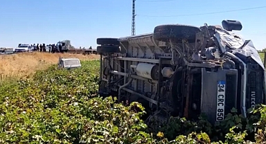 Urfa'nın ilçesinde trafik kazası! Yaralılar var 