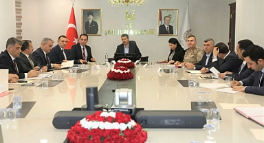 Vali Ayhan'dan uyuşturucuyla mücadele talimatı 