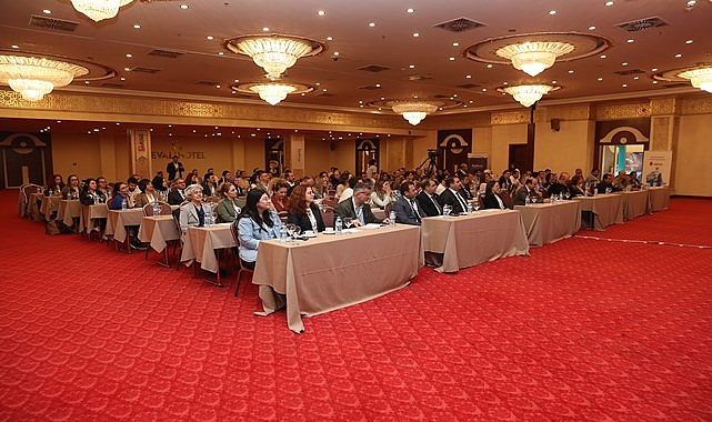 Başkan Canpolat, Ulusal Veteriner Mikrobiyoloji kongresine katıldı