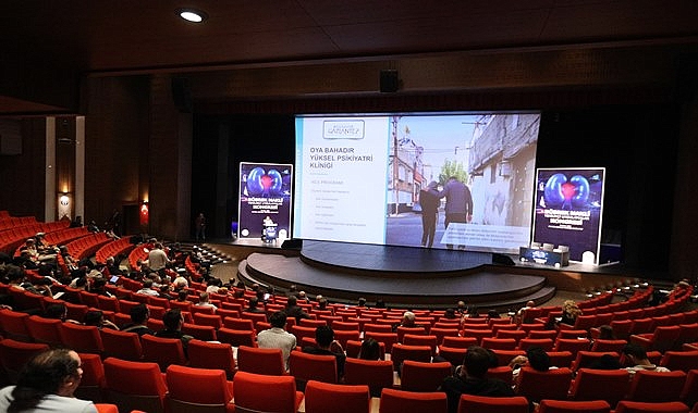 Başkan Şahin, Böbrek nakli yenilikçi uygulamalar kongresine katıldı