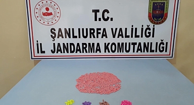 Gençlere uyuşturucu satan Suriyeli tutuklandı