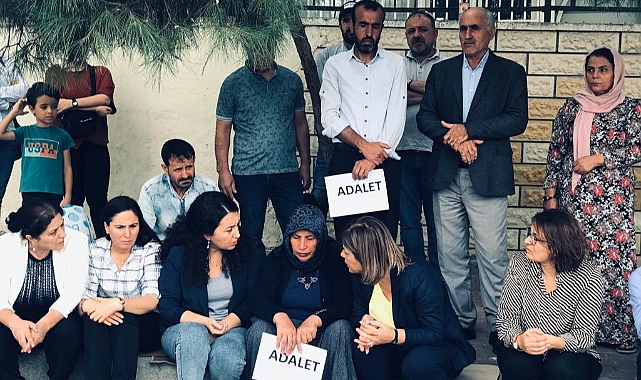 HDP heyetinden Emine Şenyaşar'a ziyaret