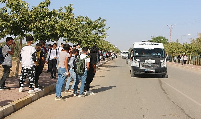 HÜDA PAR Suruç İlçe Başkanı: Taşımalı Eğitim Neden Kaldırıldı?