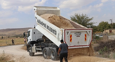 Karaköprü kırsalında yollar yenileniyor