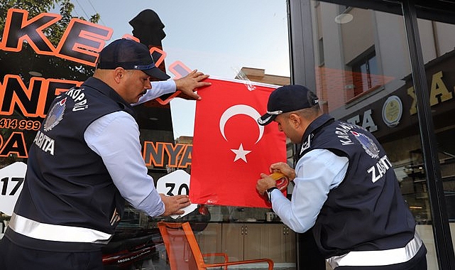 Karaköprü sokakları bayraklarla donatıldı