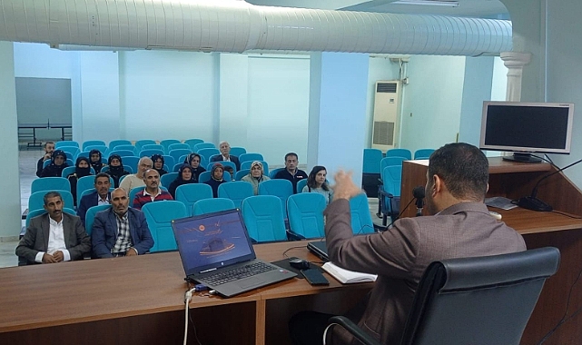 Umreye gidecek vatandaşlara eğitim verildi