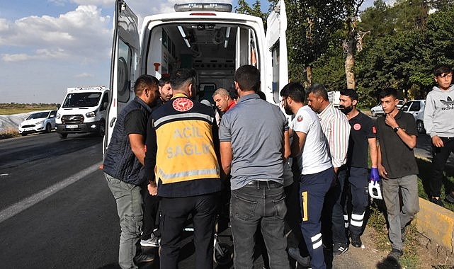 Urfa'da 3 araç birbirine girdi! 5 yaralı